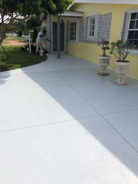 Professional Painter in Hallandale Beach, FL