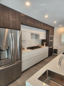 Kitchen renovation in Hallandale Beach